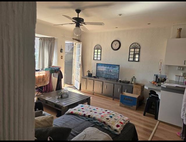 1 BEDROOM TOWNHOUSE FOR SALE IN NORKEM PARK
